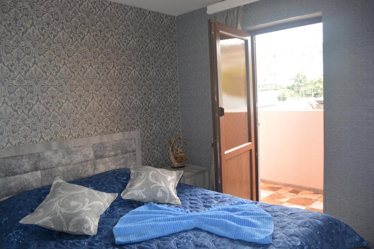 Golden Way Hotel Tbilisi Luaran gambar