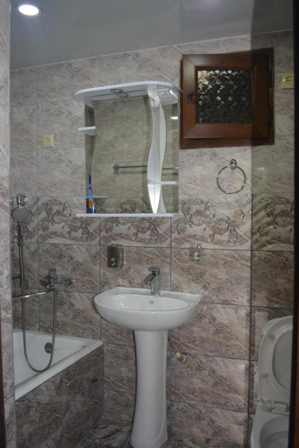 Golden Way Hotel Tbilisi Luaran gambar